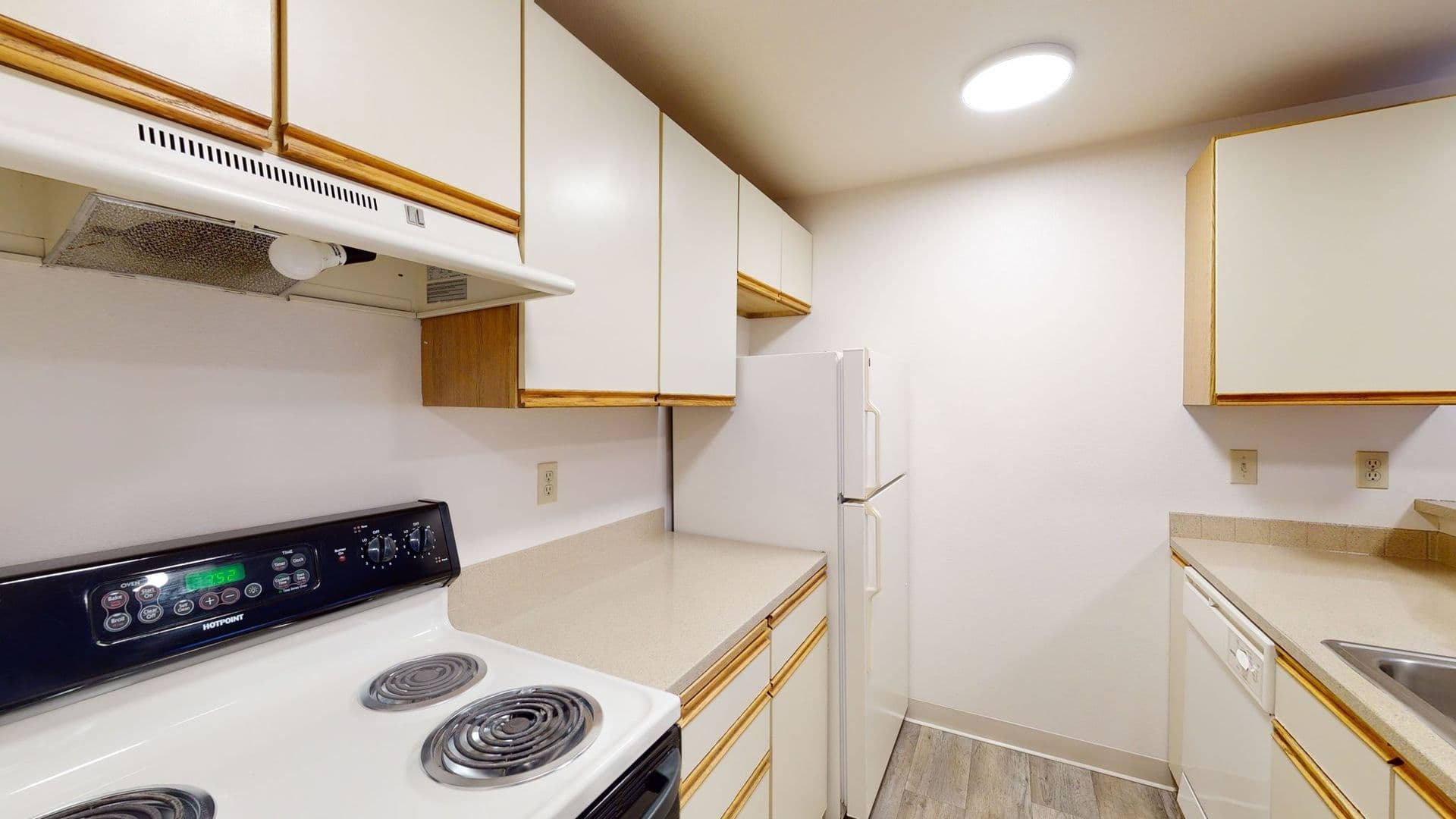 Seattle Apartment: 4225 9th Ave NE