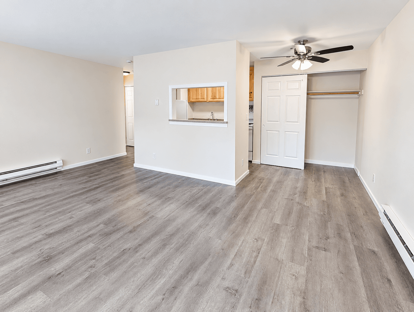 Seattle Apartment: 433 Belmont Ave E
