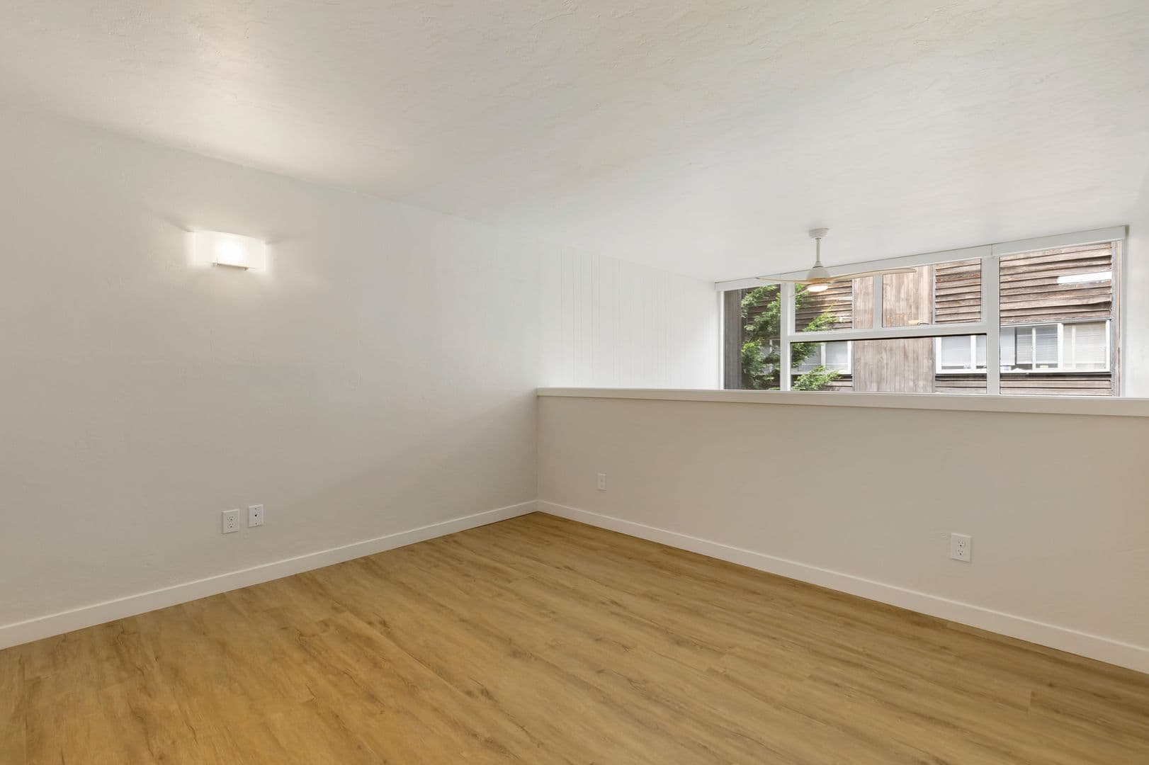Seattle Apartment: 315 Belmont Ave E
