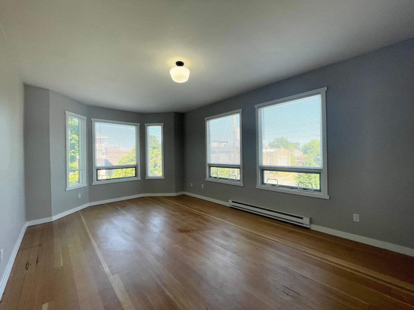 Seattle Apartment: 2010-2014 E Yesler Way
