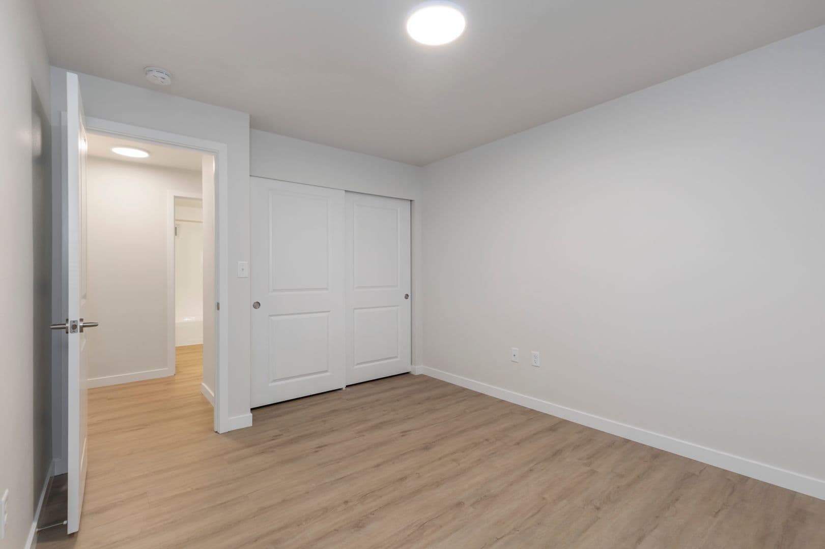 Bellevue Apartment: 1830 108th Ave SE