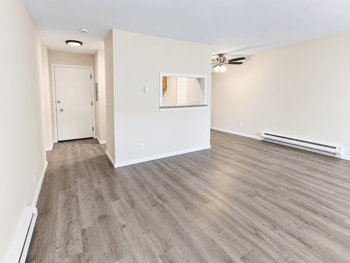 Seattle Apartment: 433 Belmont Ave E