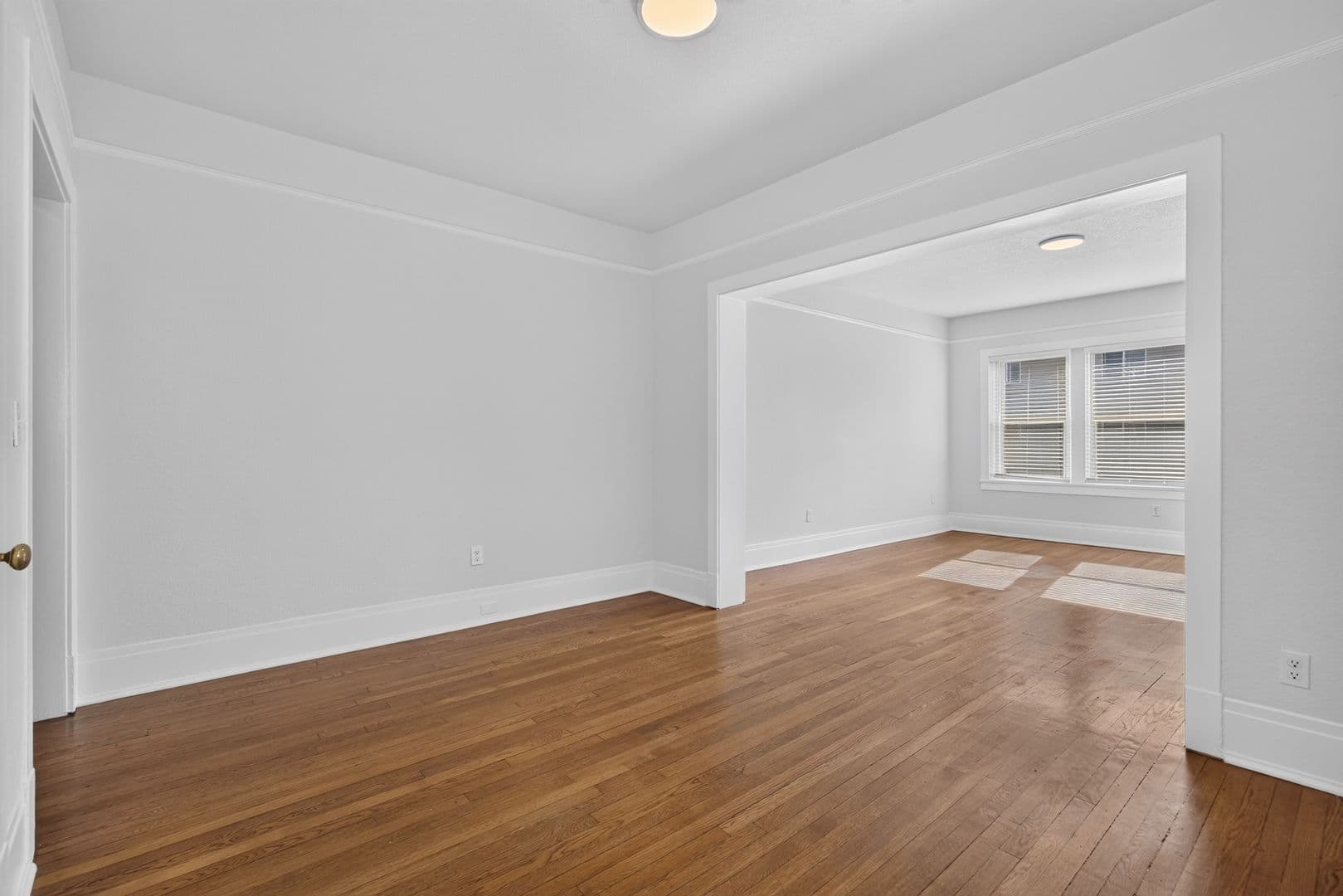 Seattle Apartment: 305 Bellevue Ave E