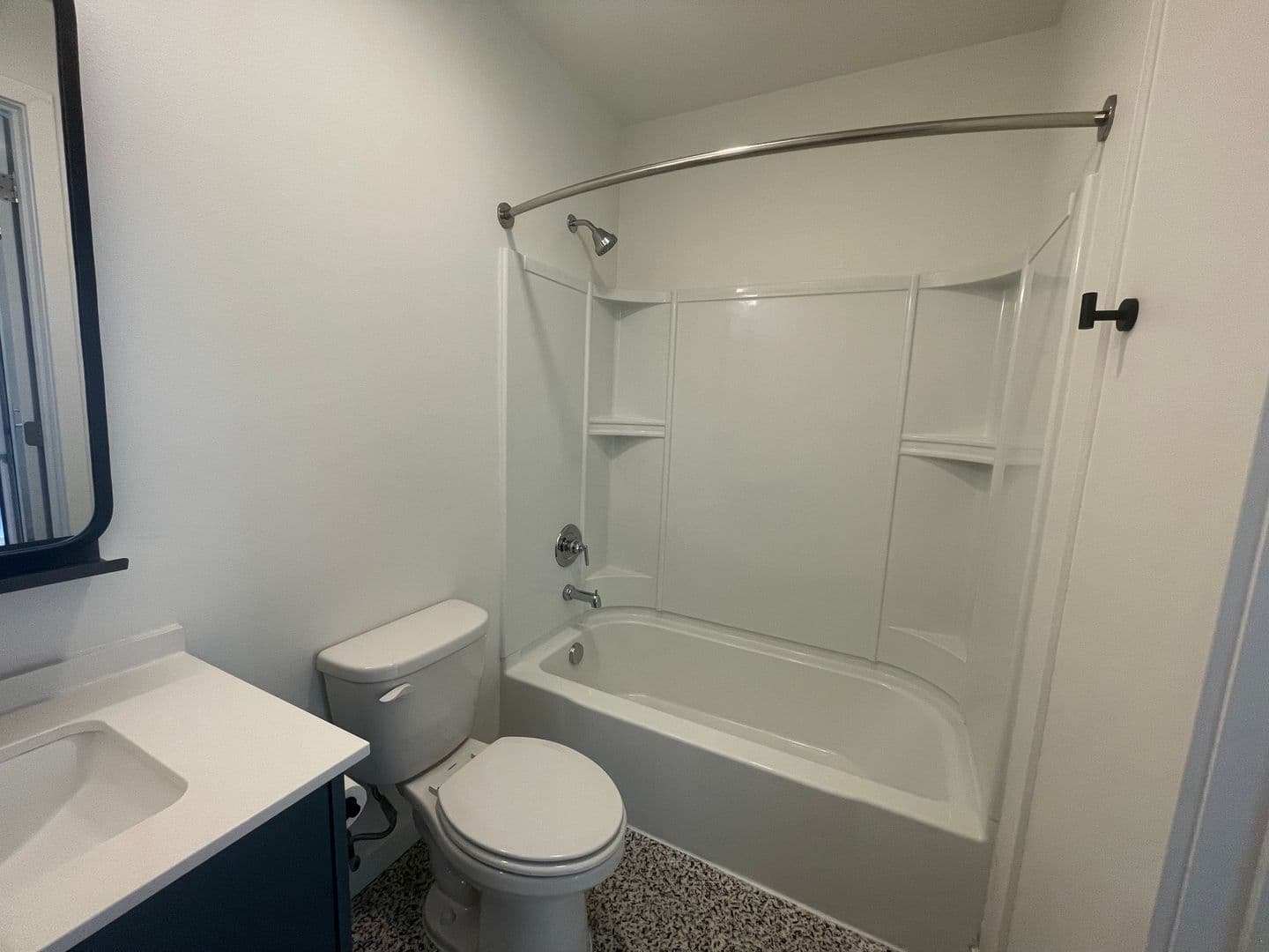 Seattle Apartment: 4239 8th Ave NE