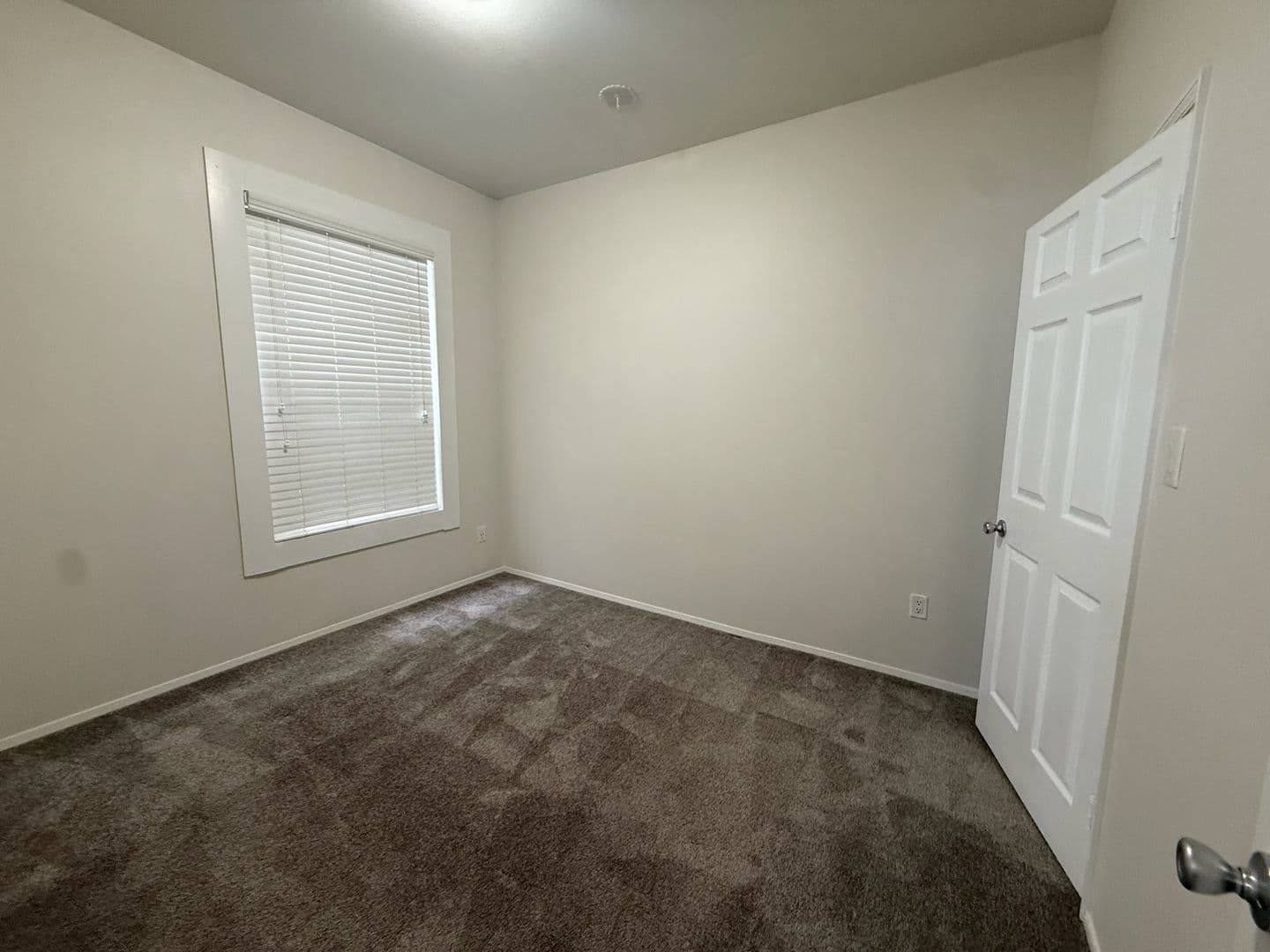 Seattle Apartment: 1420 Boylston Ave