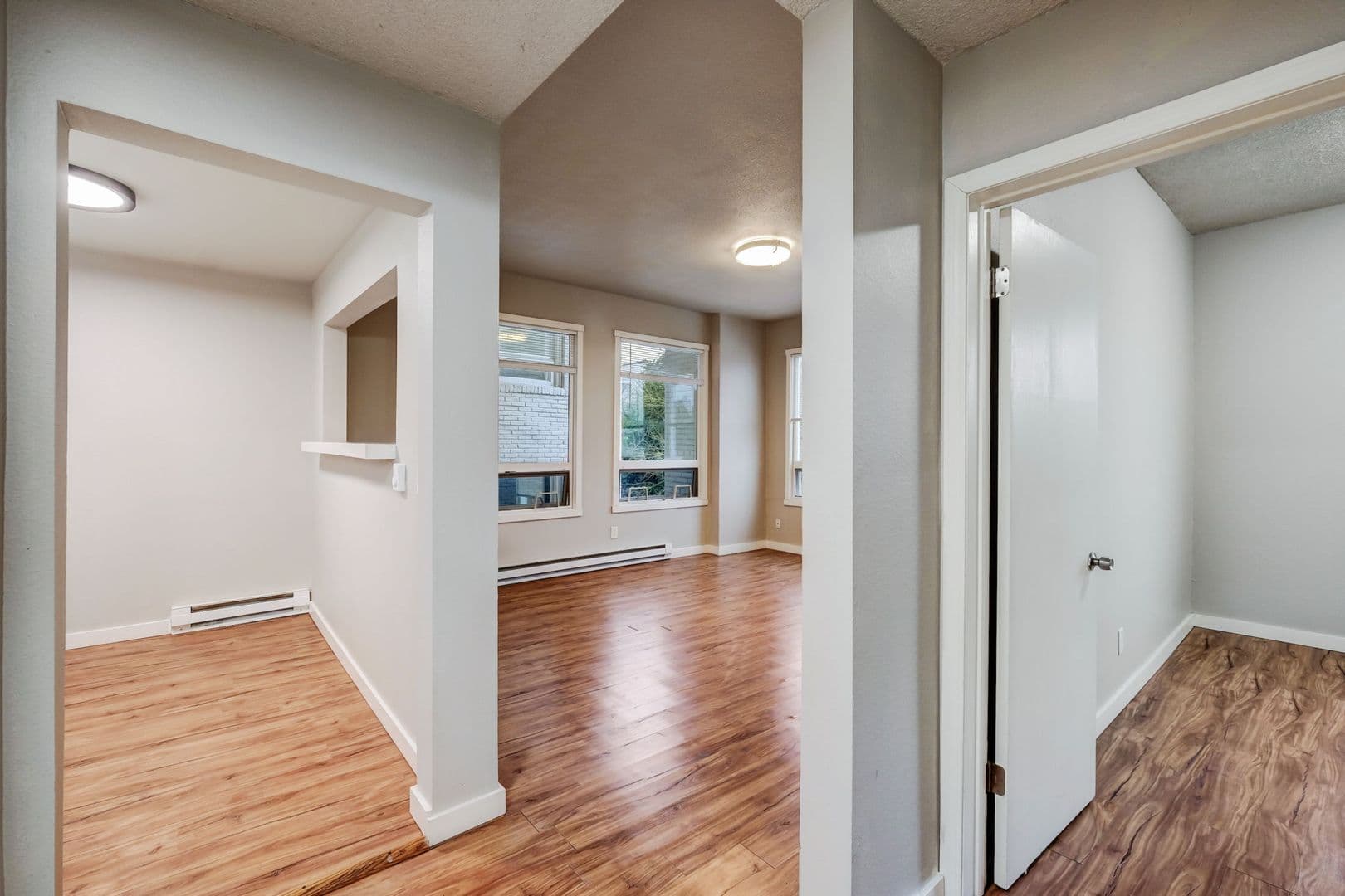 Seattle Apartment: 2010-2014 E Yesler Way