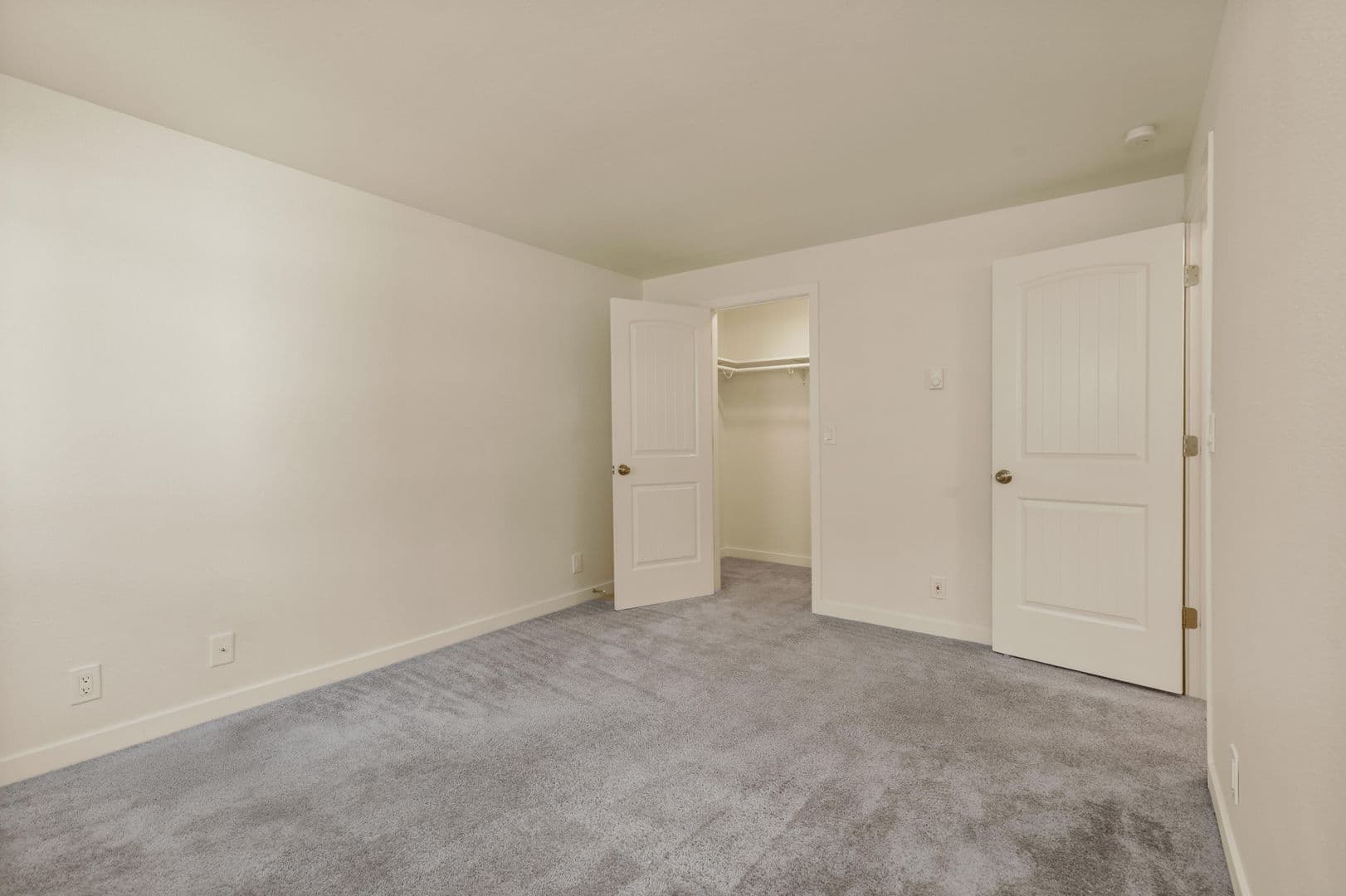 Bellevue Apartment: 1830 108th Ave SE