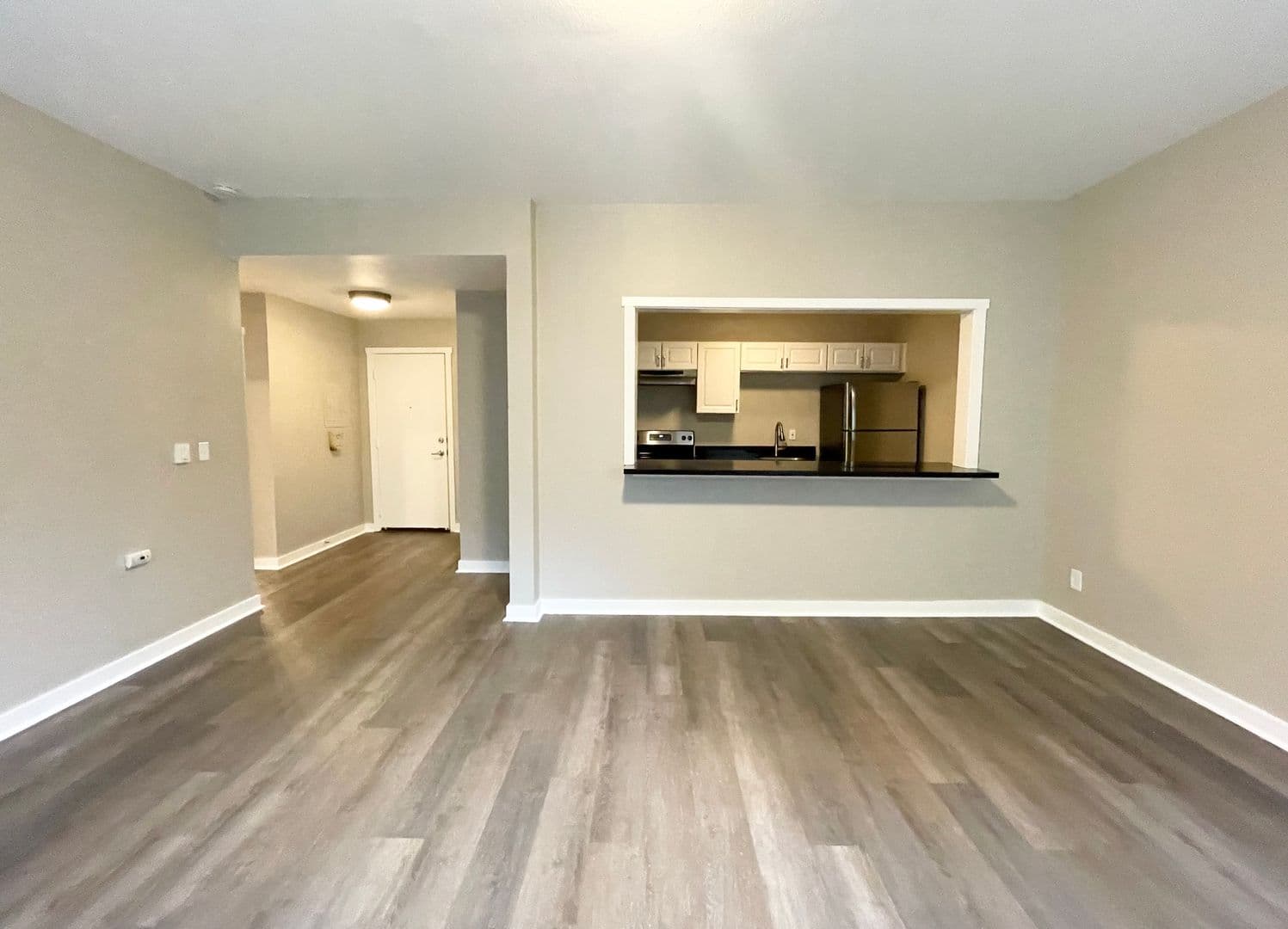 Seattle Apartment: 2010-2014 E Yesler Way