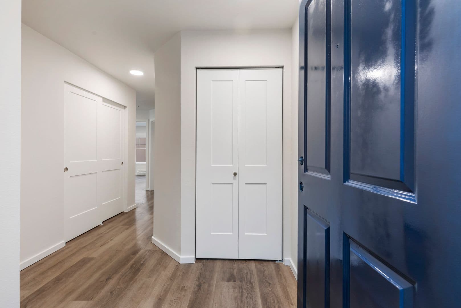 Seattle Apartment: 303 10th Ave