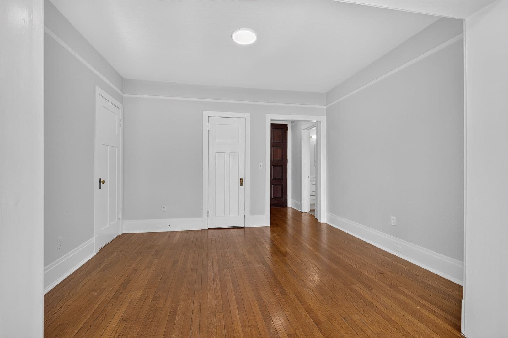 Seattle Apartment: 305 Bellevue Ave E