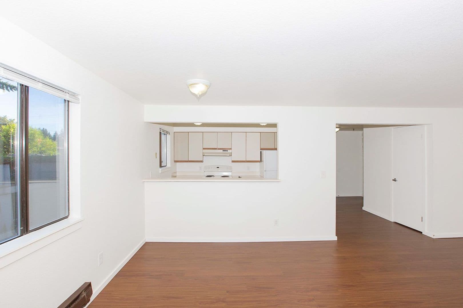 Seattle Apartment: 10540-10544 Whitman Avenue N