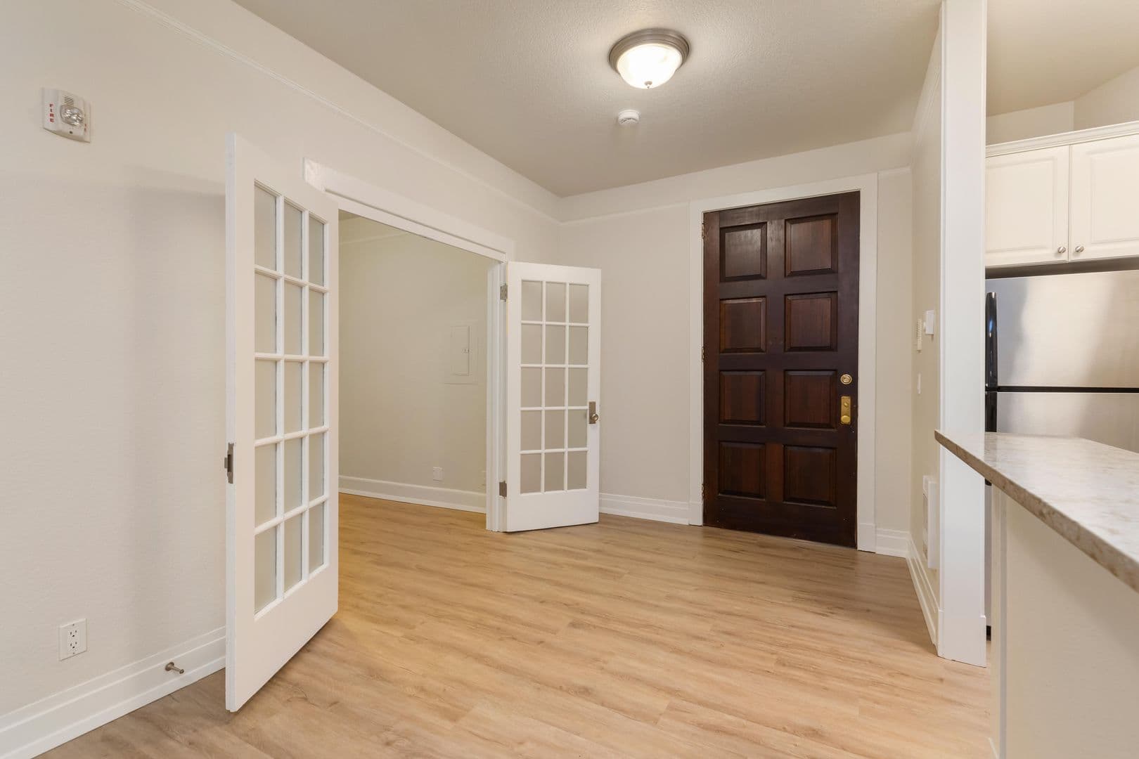 Seattle Apartment: 305 Bellevue Ave E