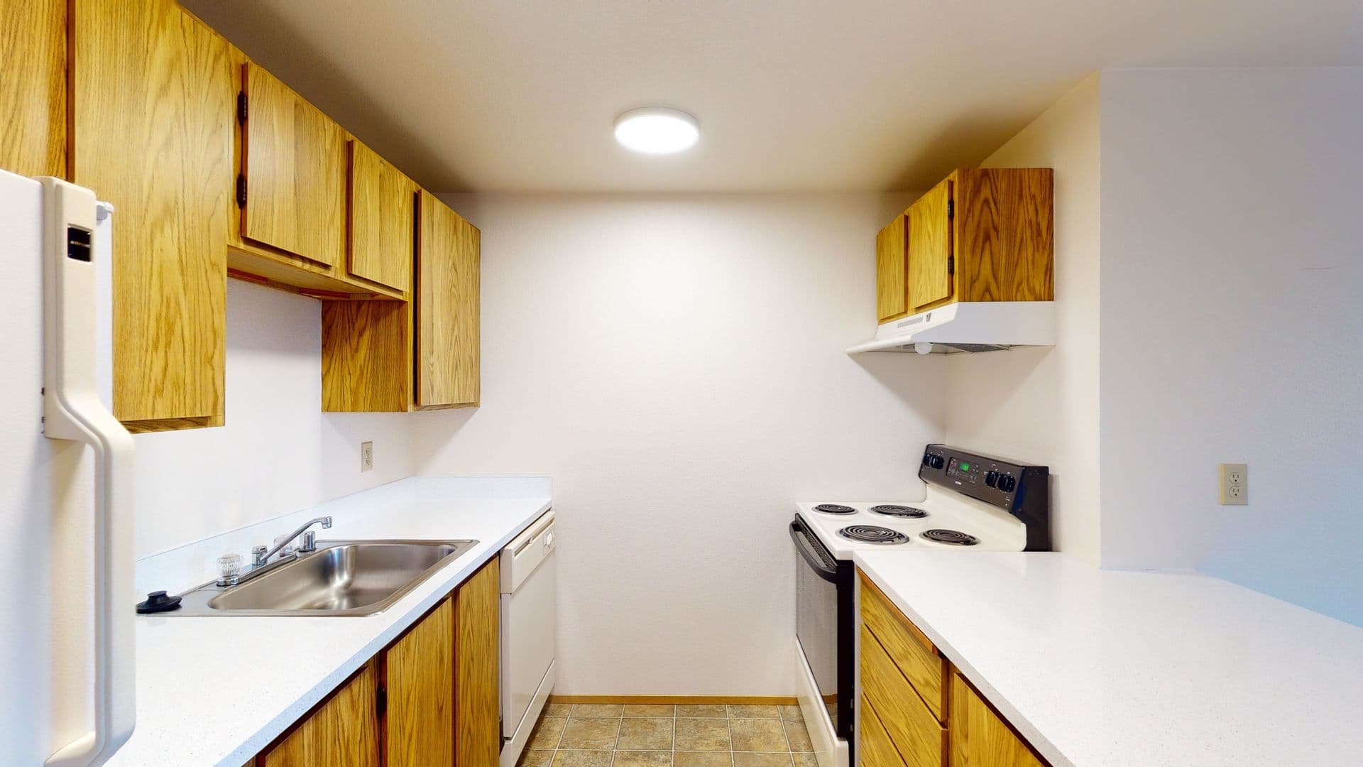 Seattle Apartment: 816 NE 43rd ST