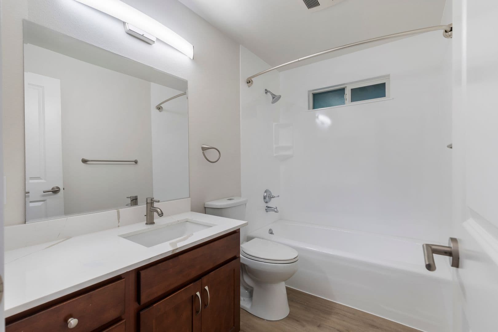 Bellevue Apartment: 1830 108th Ave SE