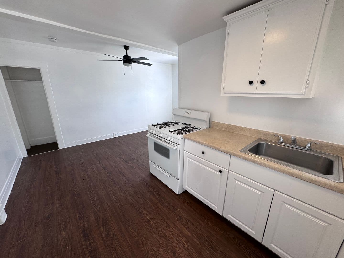 Whittier Apartment: 6511 Painter Ave