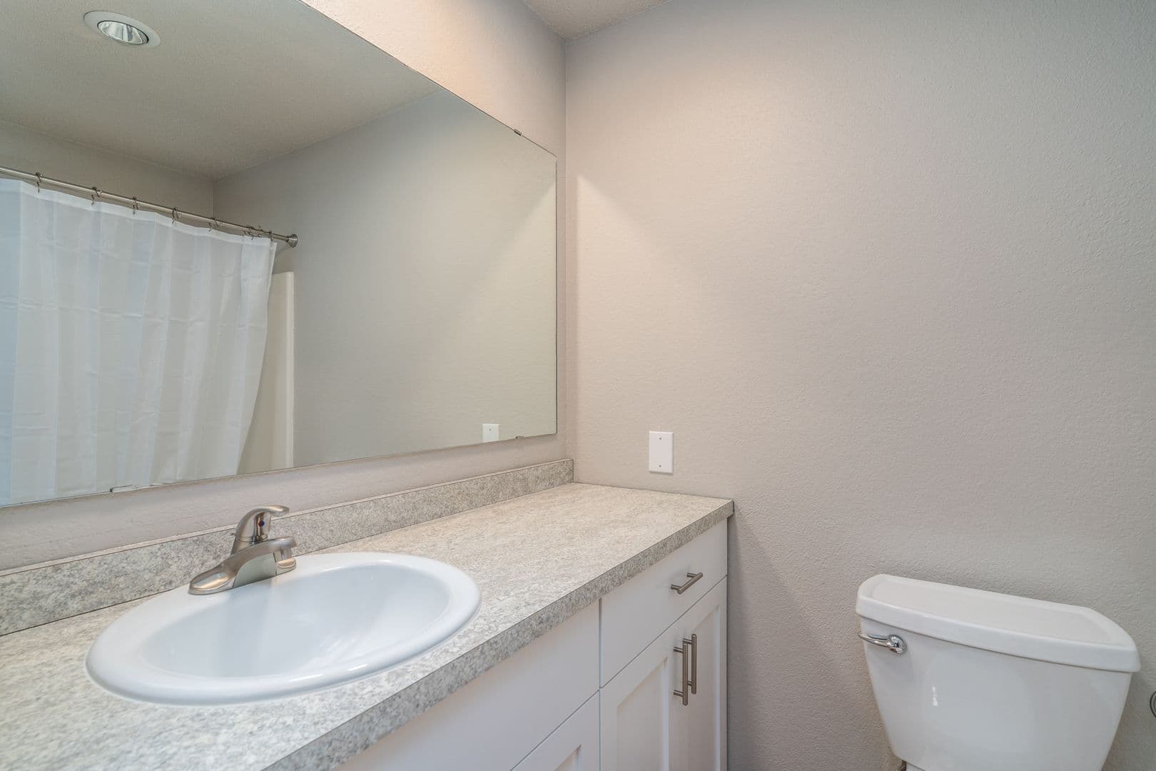 Grand Forks Apartment: 4001 Gateway