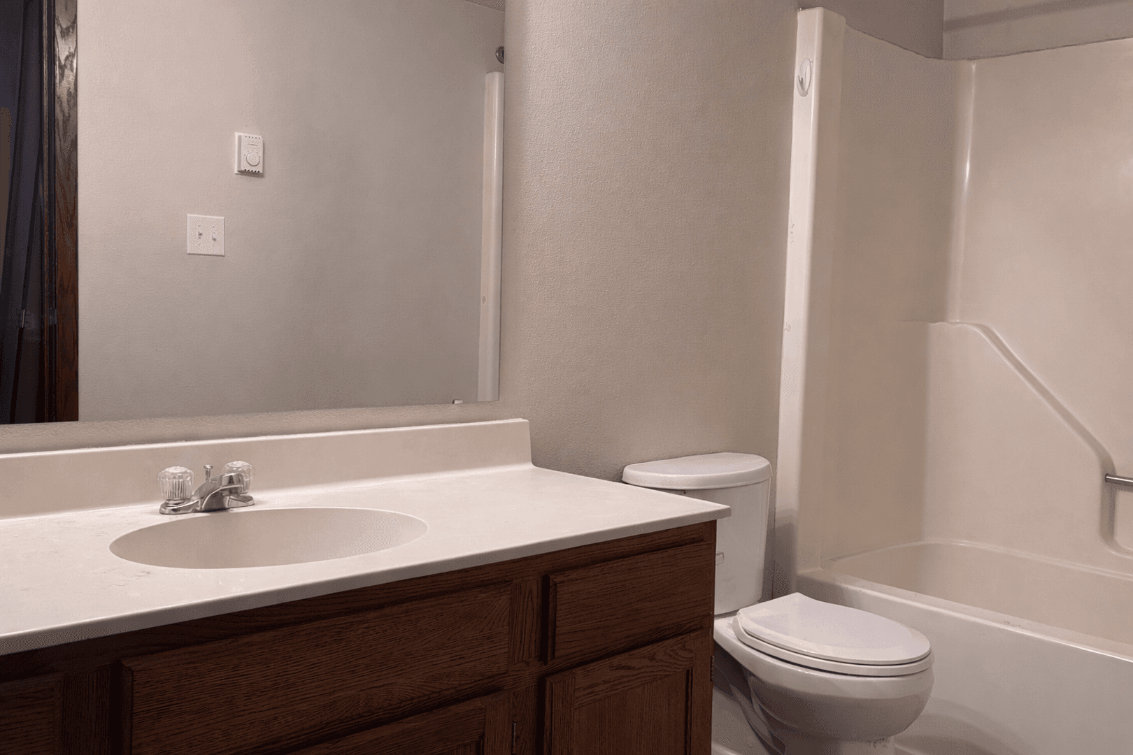 Grand Forks Apartment: 1416-1426 10th Ave N