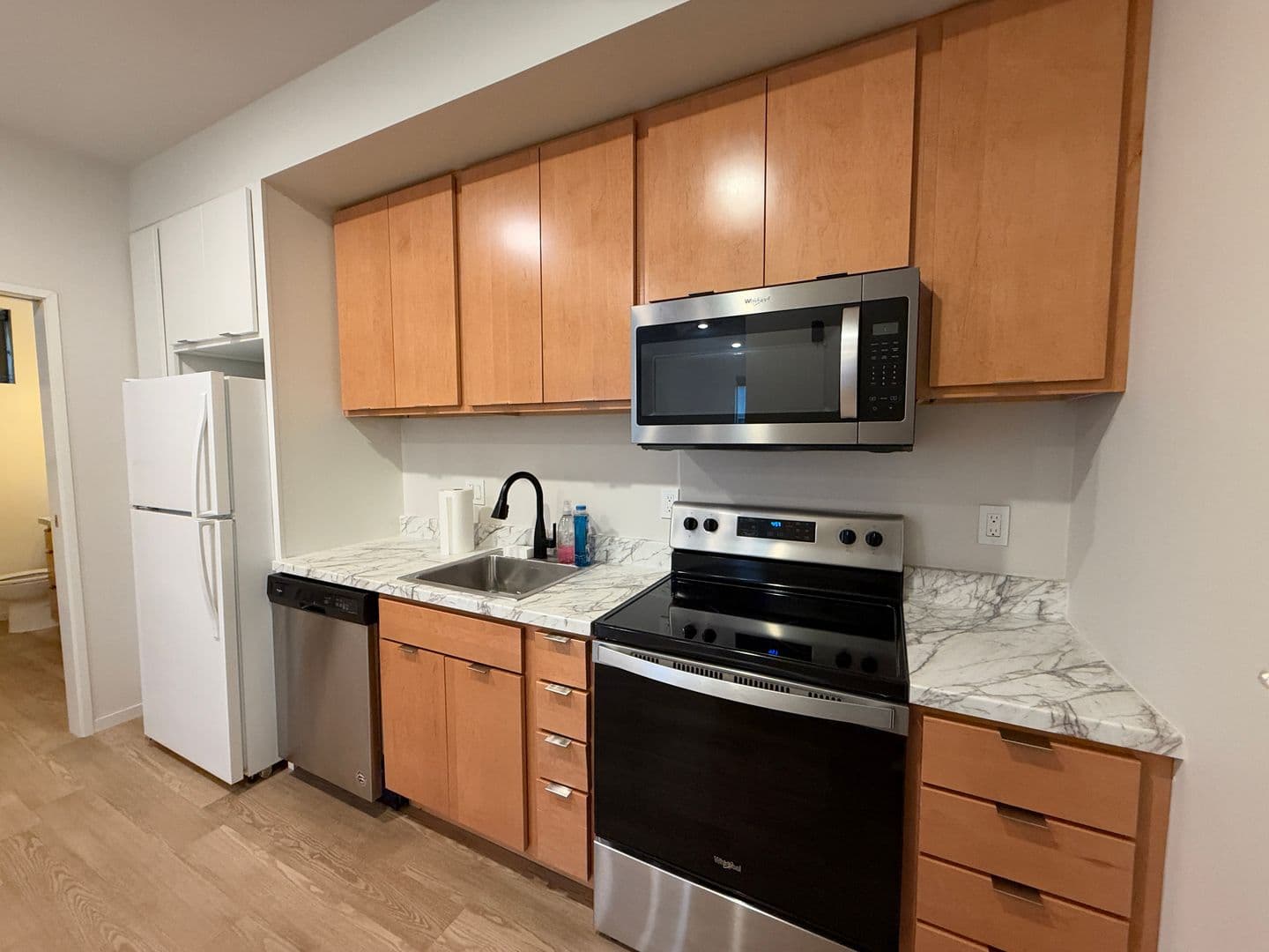 Grand Forks Apartment: 323 Demers Ave