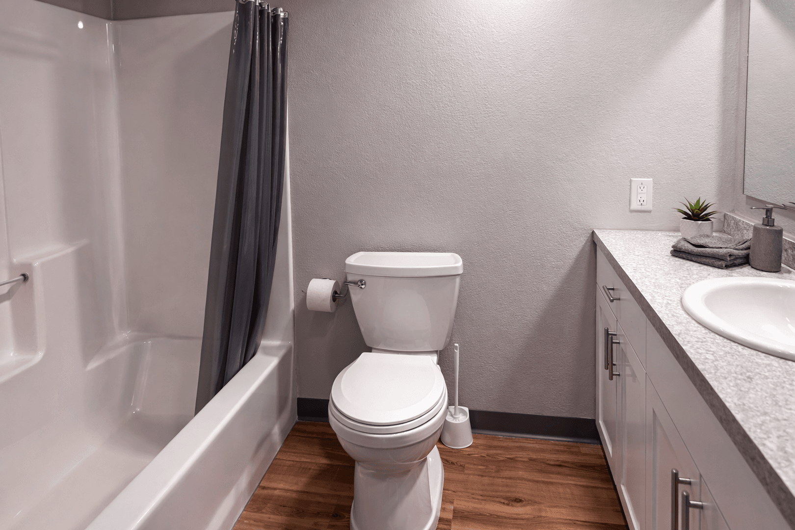 Grand Forks Apartment: 4001 Gateway