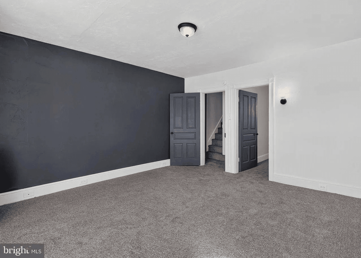York Townhome: 56 N State Street York