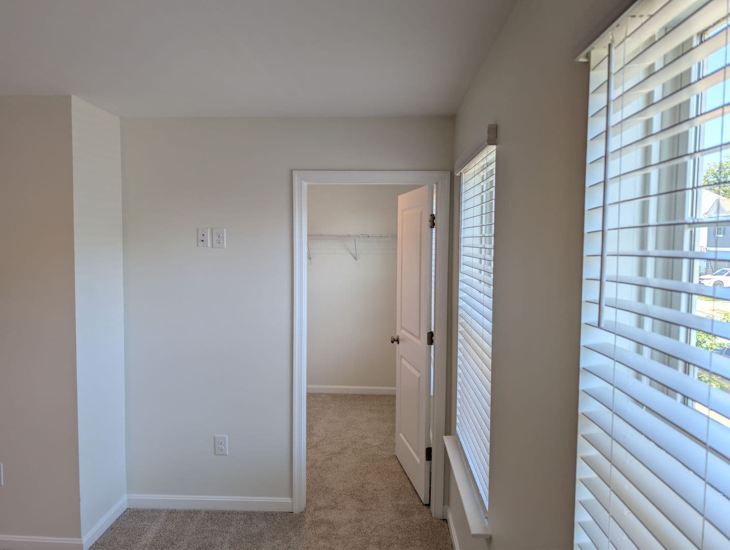 York House: 450 Locust Run Dr