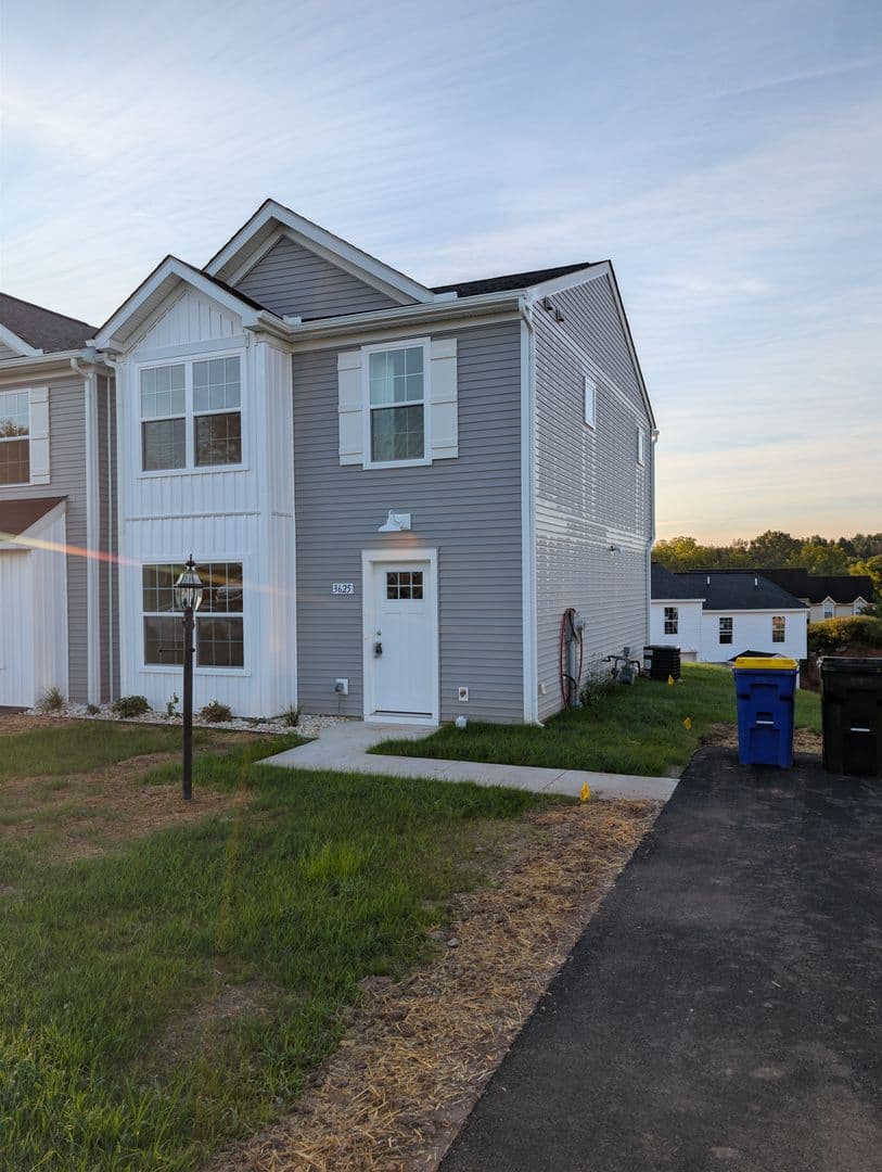 Dover Townhome: 3625 Kortni Dr