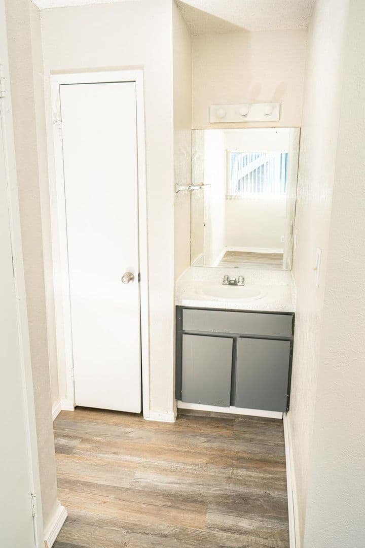 Tulsa Apartment: 1337 E. 61st Street