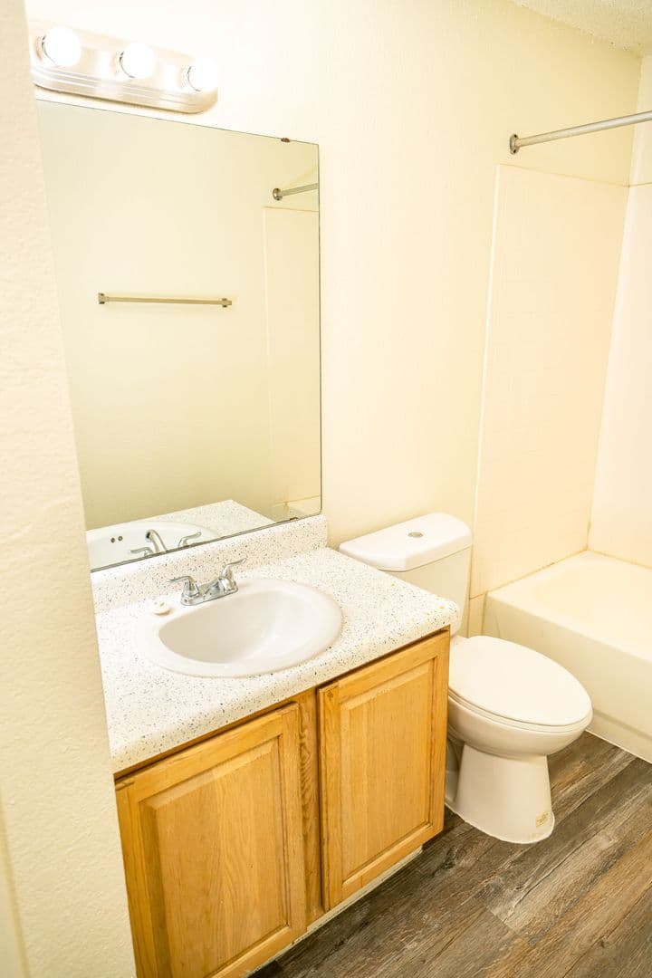 Tulsa Apartment: 1110 E. 60th St.
