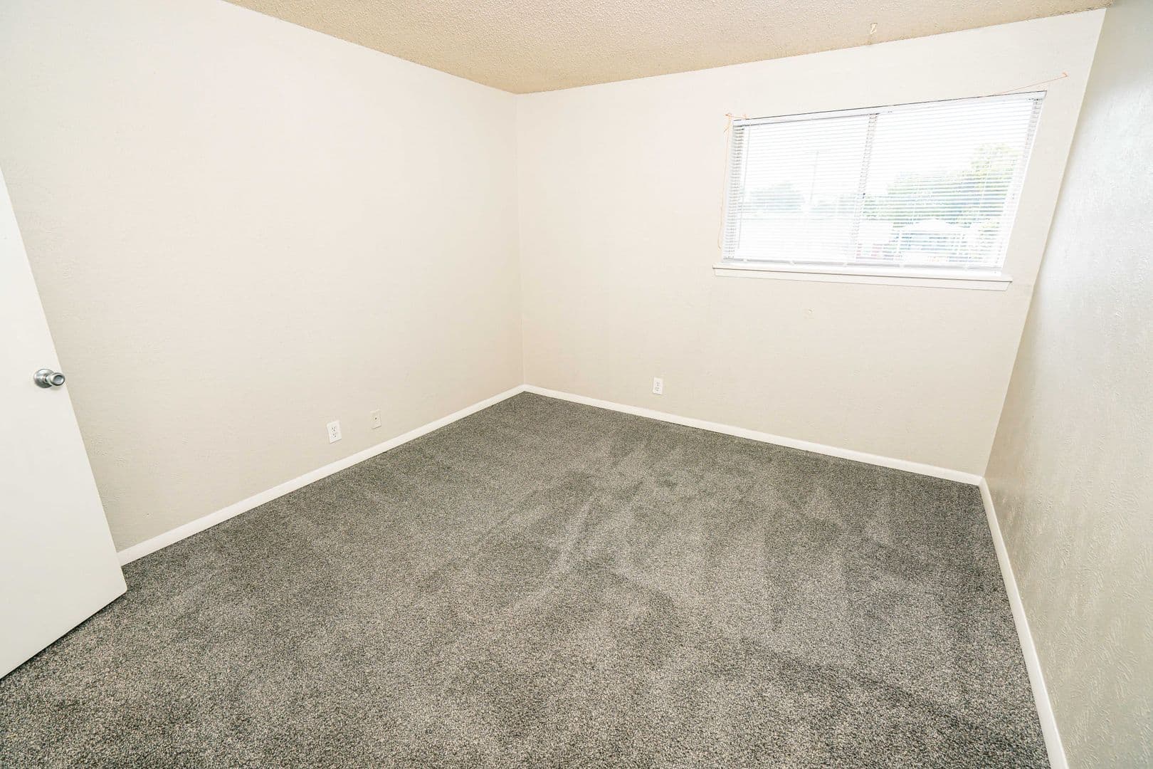 Tulsa Apartment: 1337 E. 61st Street