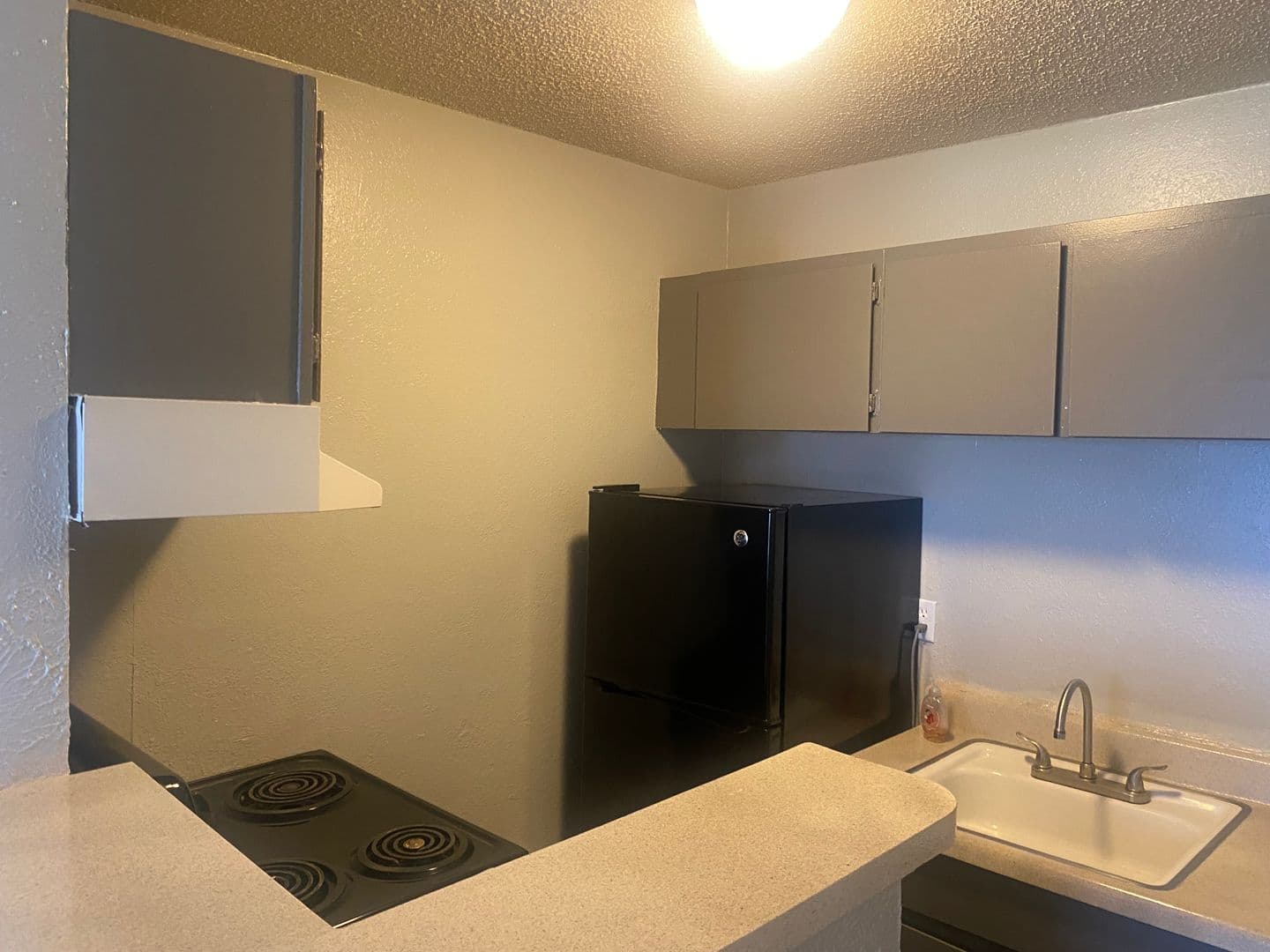Tulsa Apartment: 1337 E. 61st Street
