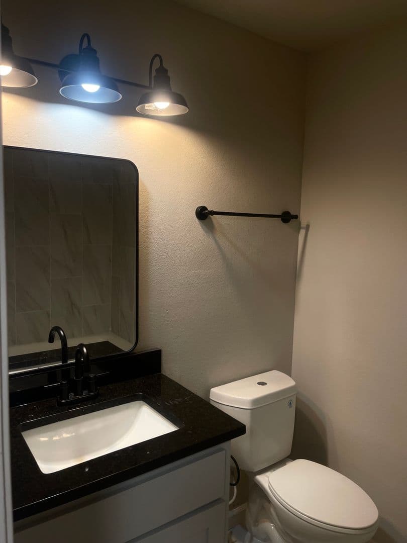 Tulsa Apartment: 5101 S. Madison Ave