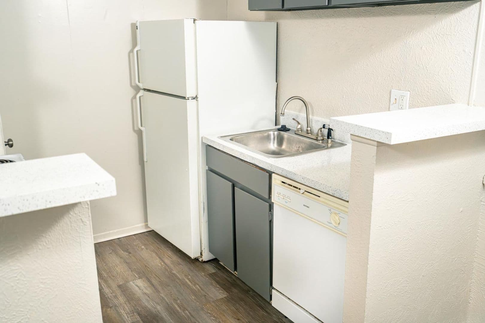 Tulsa Apartment: 1337 E. 61st Street