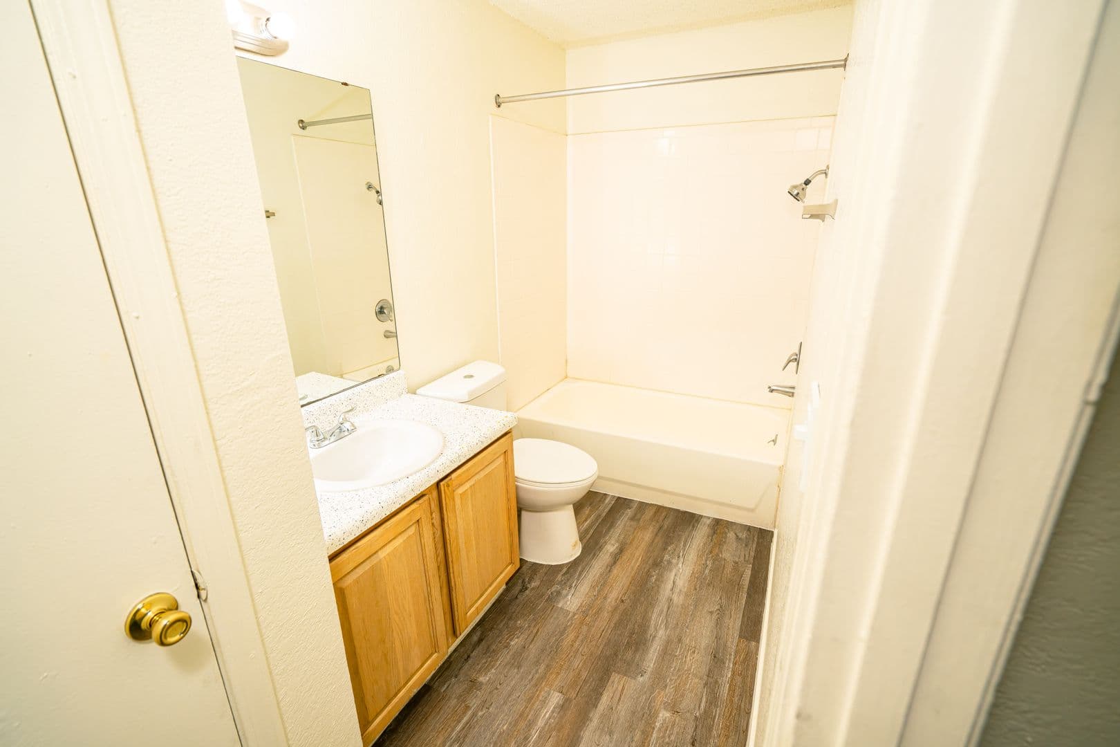Tulsa Apartment: 1110 E. 60th St.