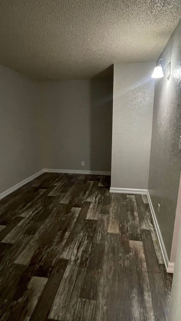 Tulsa Apartment: 1337 E. 61st Street