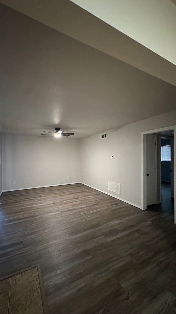 Tulsa Apartment: 5101 S. Madison Ave
