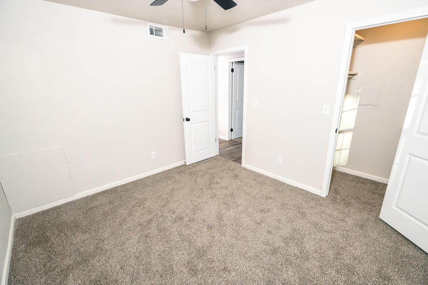 Tulsa Apartment: 1027 E. 41st St