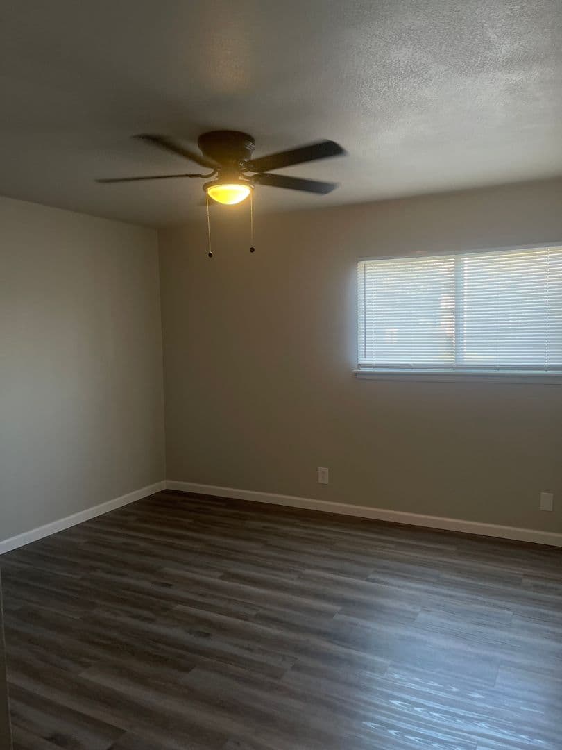 Tulsa Apartment: 5101 S. Madison Ave