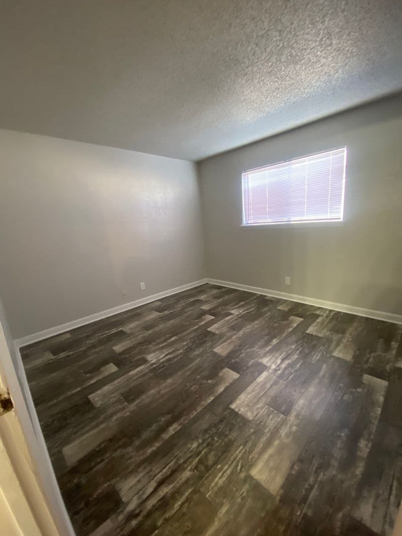 Tulsa Apartment: 1337 E. 61st Street