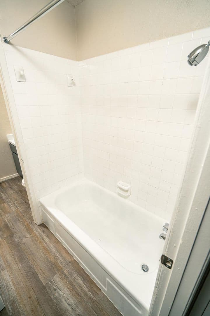 Tulsa Apartment: 1337 E. 61st Street