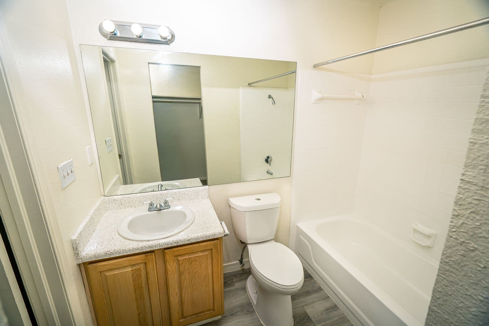 Tulsa Apartment: 1110 E. 60th St.