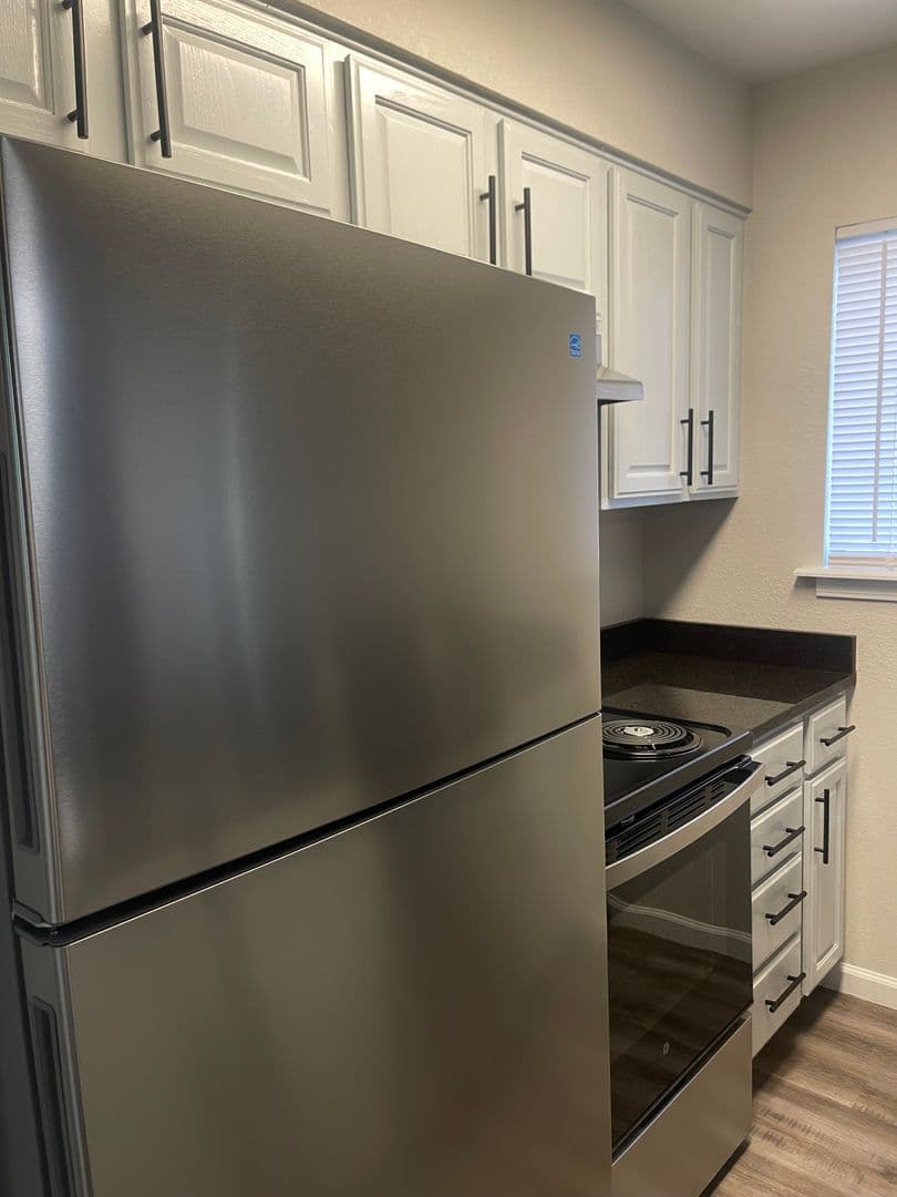 Tulsa Apartment: 5101 S. Madison Ave
