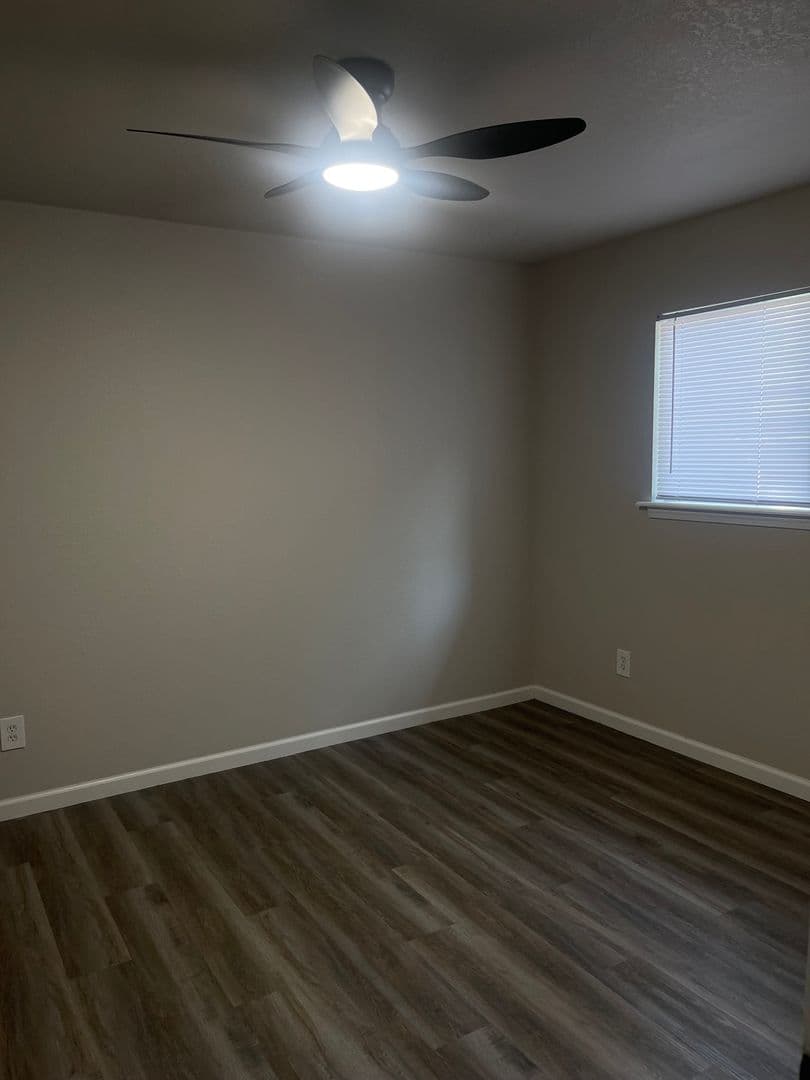 Tulsa Apartment: 5101 S. Madison Ave