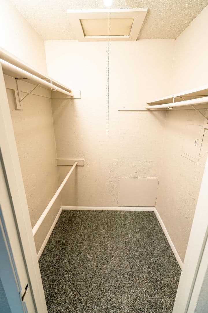 Tulsa Apartment: 1337 E. 61st Street
