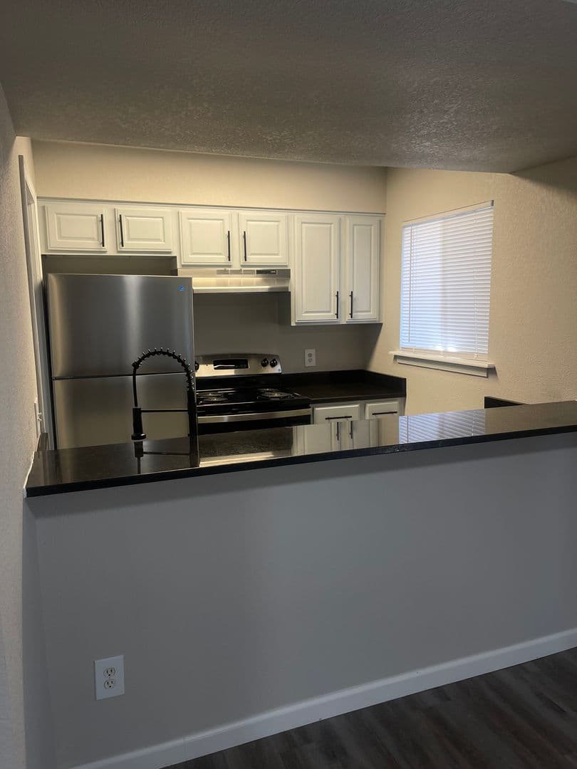Tulsa Apartment: 5101 S. Madison Ave