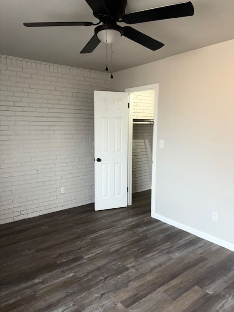 Tulsa Apartment: 6609 S Lewis Ave