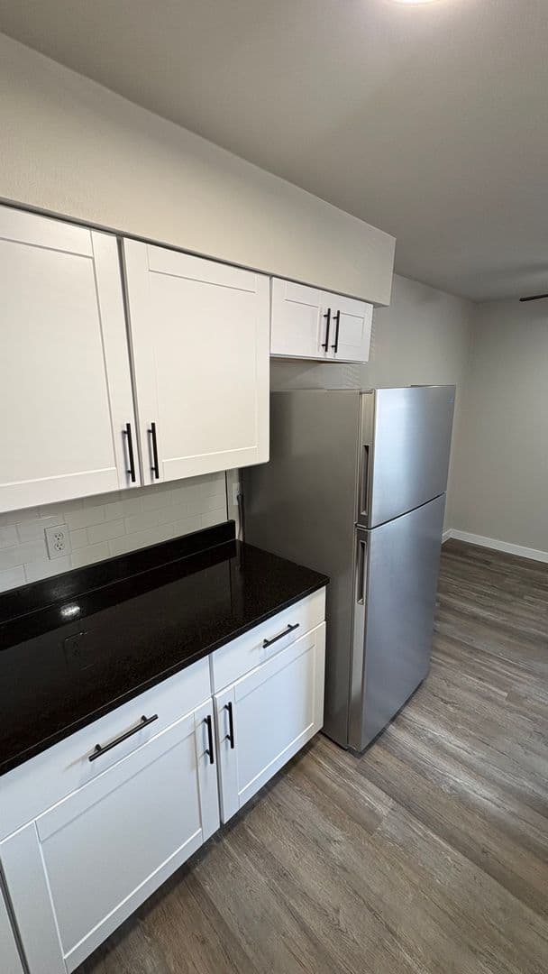 Tulsa Apartment: 1027 E. 41st St