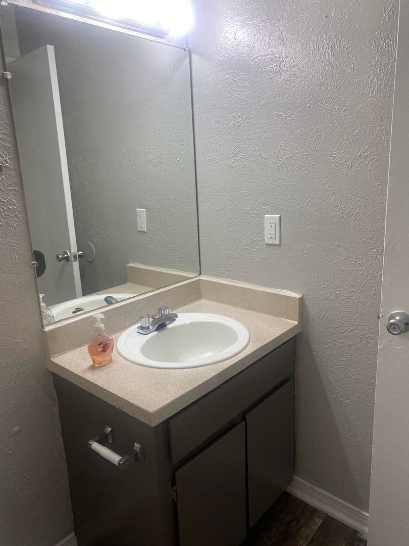 Tulsa Apartment: 1337 E. 61st Street