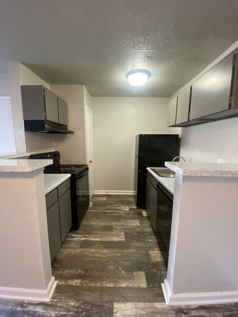 Tulsa Apartment: 1337 E. 61st Street