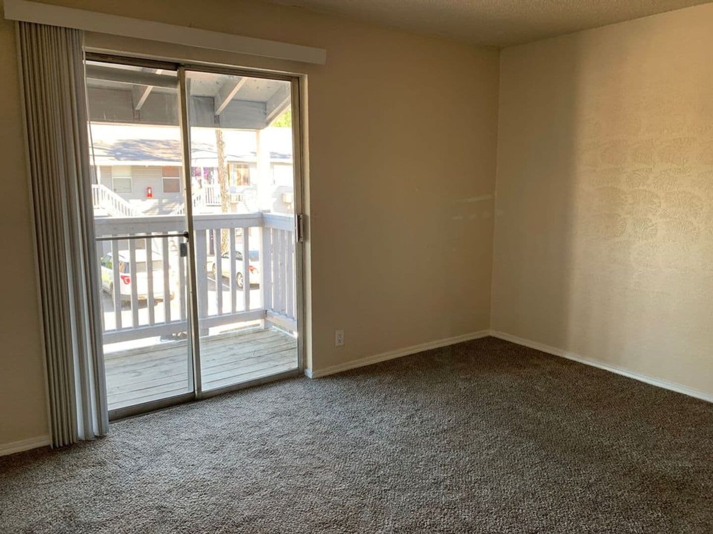 Tulsa Apartment: 1337 E. 61st Street