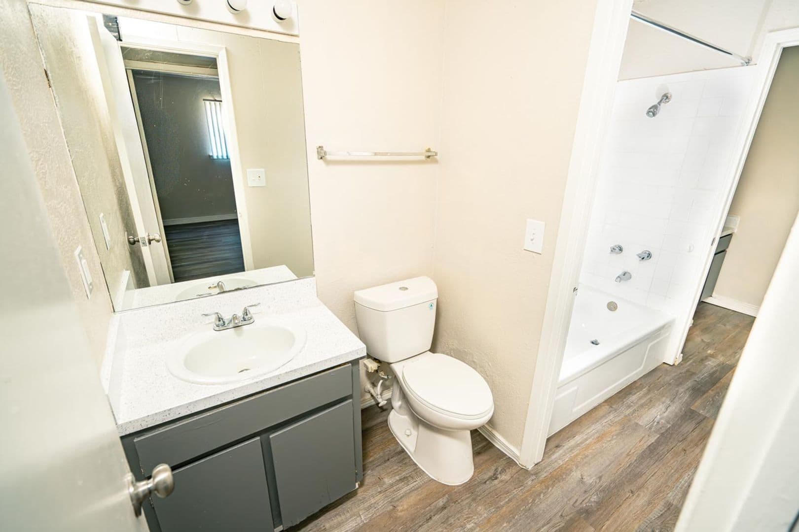 Tulsa Apartment: 1337 E. 61st Street